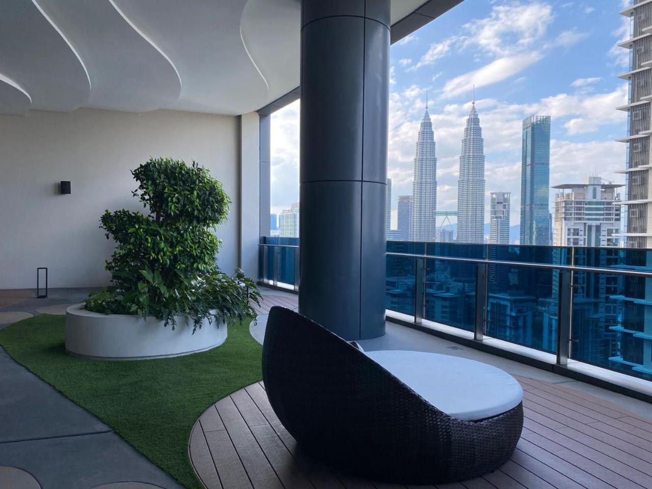 Eaton Residences Klcc By Perkasa Ikon Kuala Lumpur Exterior foto